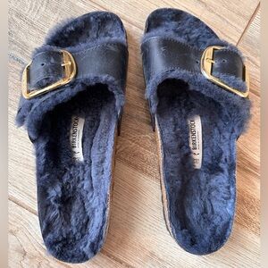 Navy blue, Madrid Big buckle with shearling lining Birkenstock.